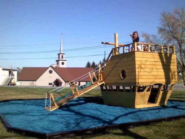 Expert landscaping services experts serving Roanoke, VA - Rock Creek Mulch & Nursery