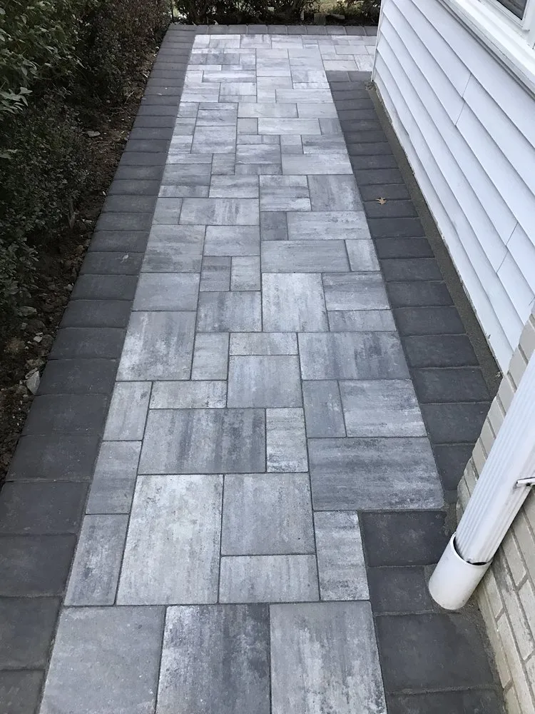 Expert residential landscaping for homes in Newark, DE by Rock Diamond Paving