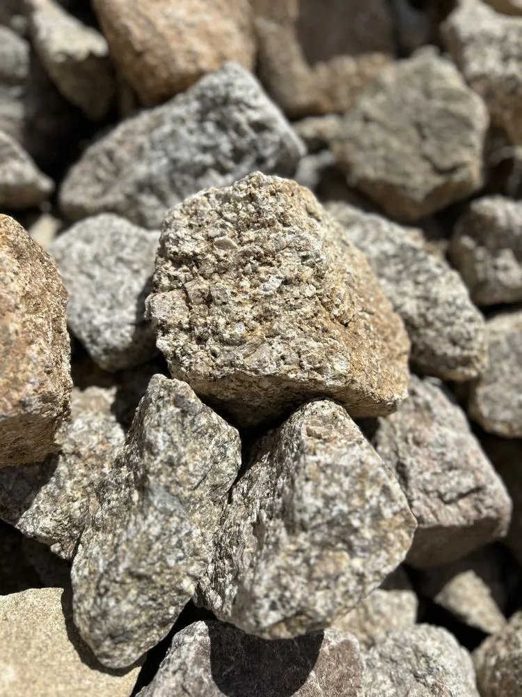 Local outdoor landscaping in Queen Creek, AZ - Rock It Landscape Materials