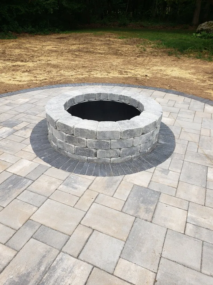 Affordable garden landscaping experts serving East Hampton, CT - Rock Landscaping & Construction
