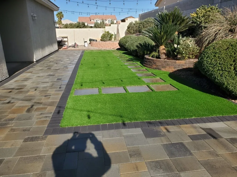 Reliable lawn mowing service in Las Vegas, NV - Rock N Block- Turf N Hardscapes