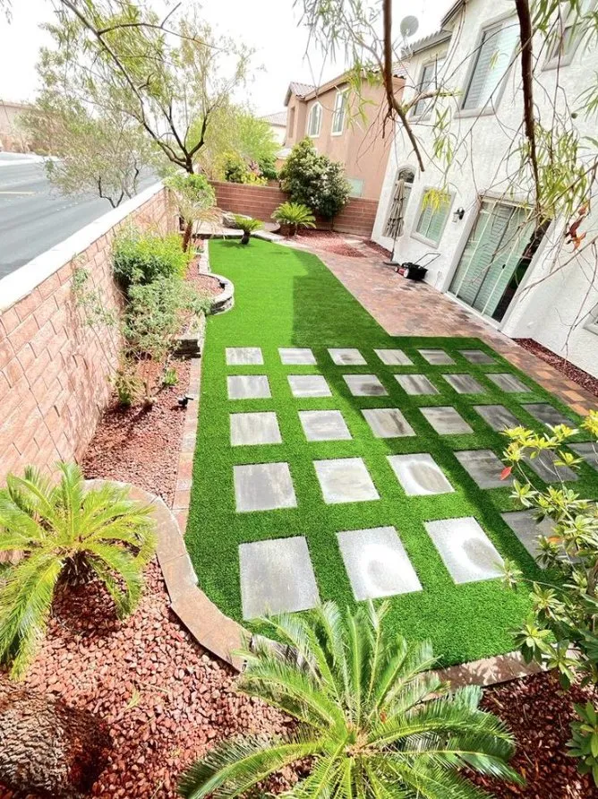 Professional landscaping services experts serving Phoenix, AZ - Rock N Block- Turf N Hardscapes