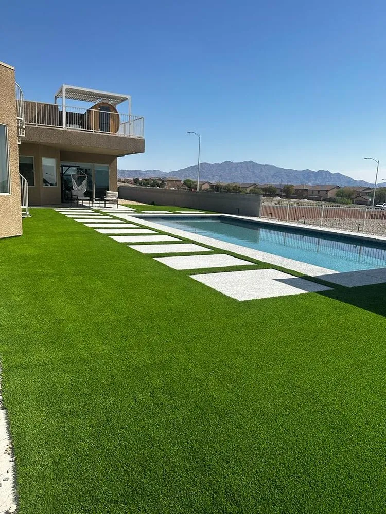 Local yard cleanup service experts serving San Diego, CA - Rock N Block- Turf N Hardscapes