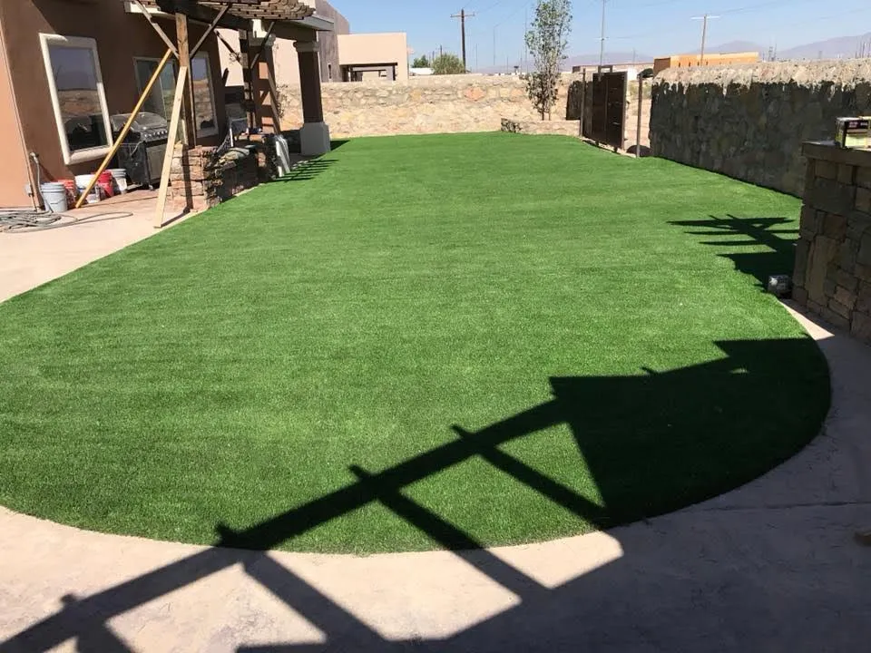 Professional yard cleanup service in El Paso, TX - Rock N Turf