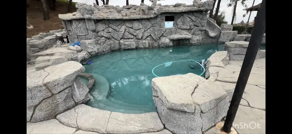 Custom yard cleanup service in Corona, CA - Rock of Ages Landscapes and Pools
