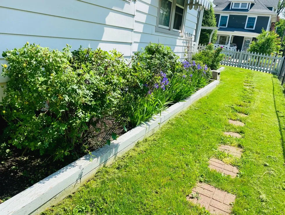 Reliable landscaping services in Greenfield, IN by Rock On Landscaping