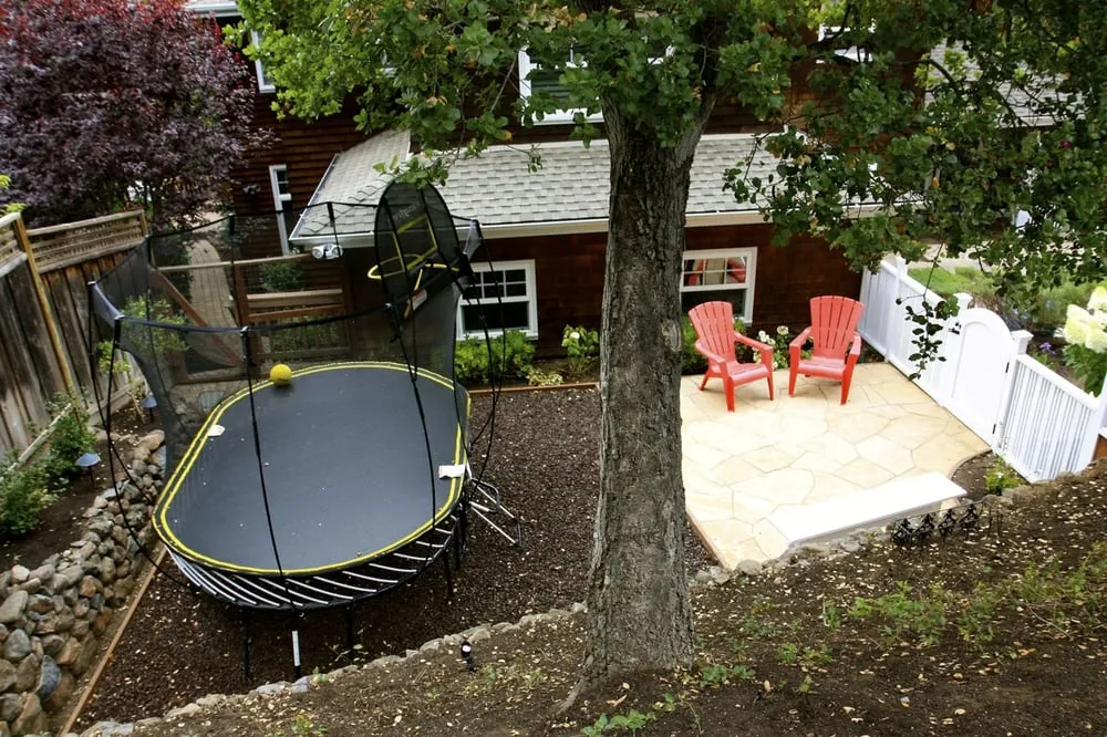 Top-rated landscaping services in San Carlos, CA by Rock Paper Clippers