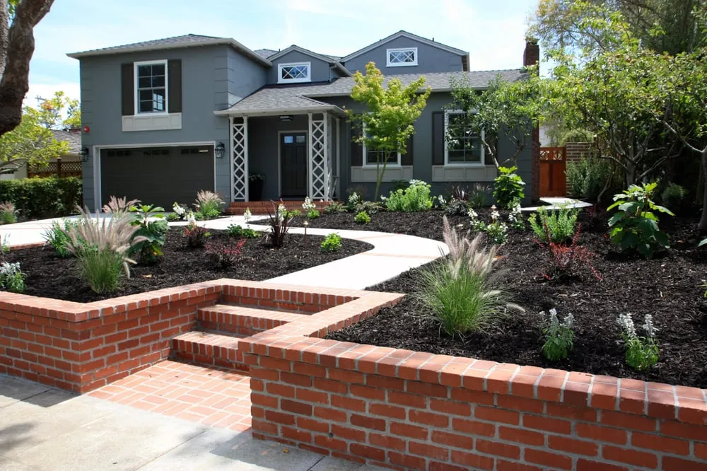 Affordable lawn care service in San Carlos, CA by Rock Paper Clippers