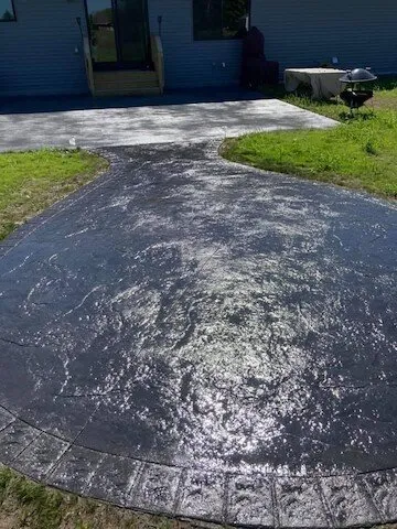 Professional garden landscaping in Eau Claire, WI - Rock Solid Concrete & Landscape