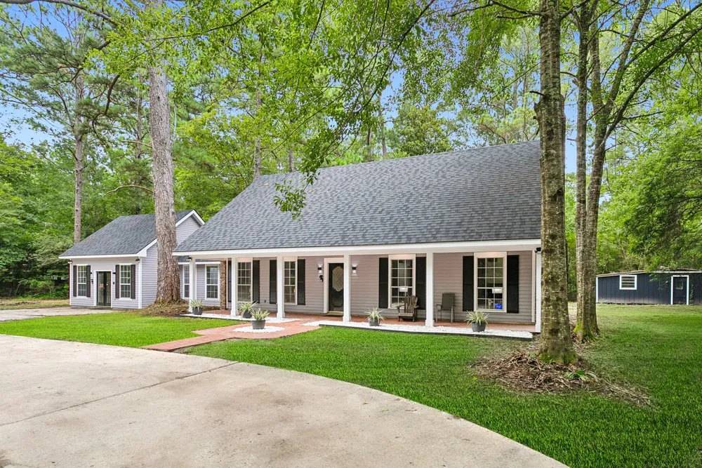 Professional yard cleanup service experts serving Lancaster, CA - Rock Solid Construction