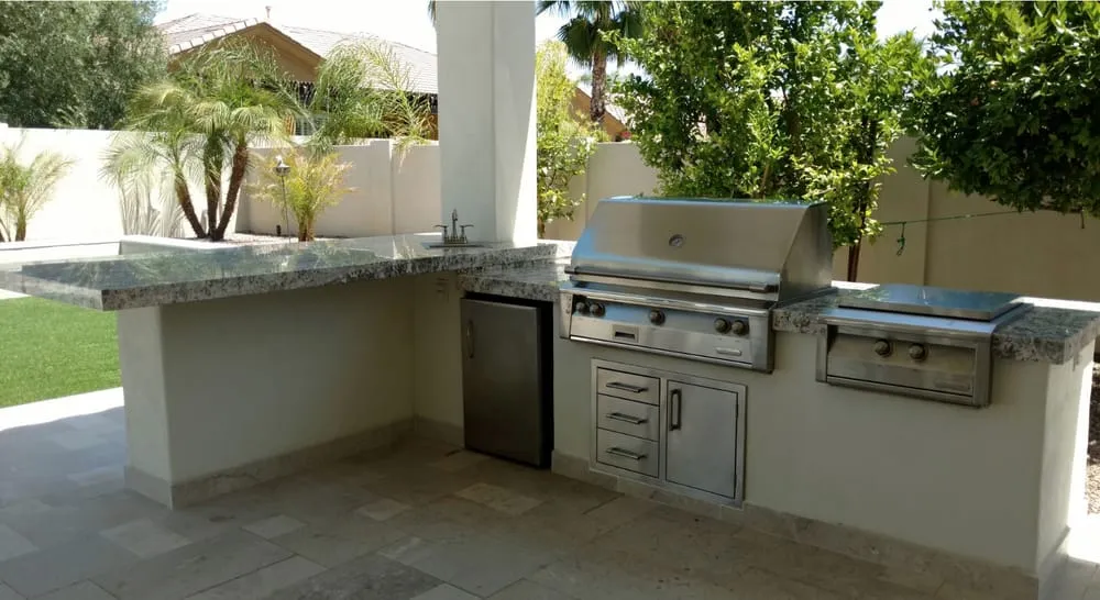 Custom outdoor landscaping in Gilbert, AZ by Rock Star Materials