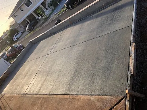 Reliable yard cleanup service for homes in Waipahu, HI by Rock Steady Masonry