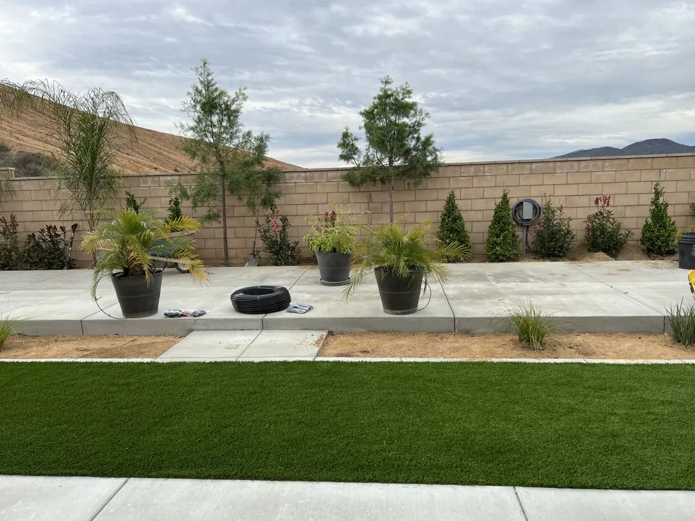 Custom garden landscaping experts serving Wildomar, CA - ROCK Turf and Landscape