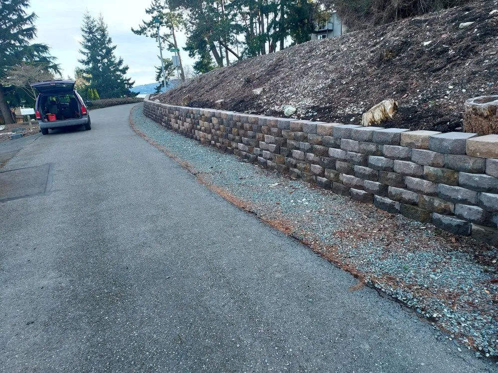 Trusted yard cleanup service experts serving Oak Harbor, WA - Rock Your Lawn