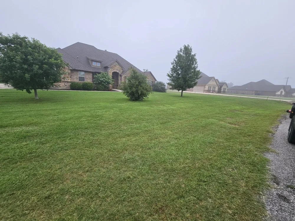 Trusted yard cleanup service for residential properties in Weatherford, TX by Rocket Lawns