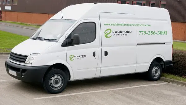 Rockford Lawn Care Logo