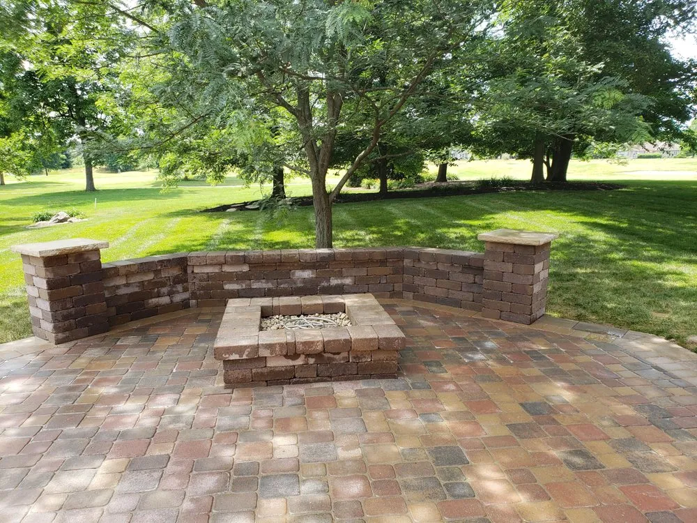 Custom lawn mowing service in Albany, IN - Rockhammer Outdoor Living & Design