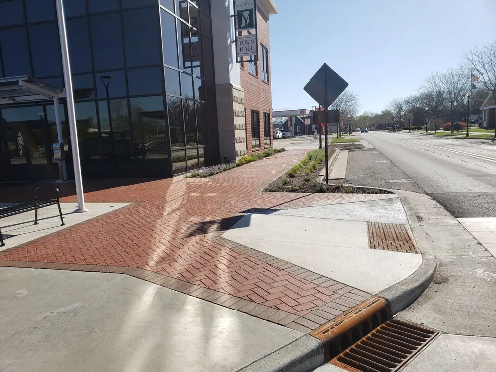 Top-rated outdoor landscaping in Albany, IN by Rockhammer Outdoor Living & Design