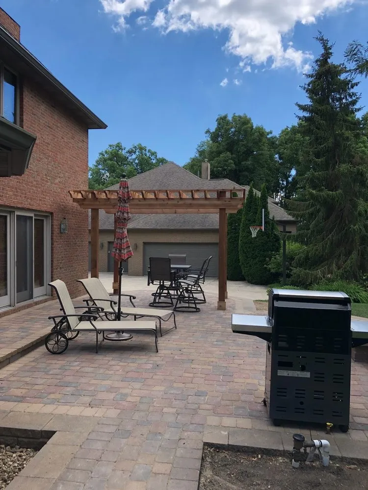 Trusted garden landscaping experts serving Albany, IN - Rockhammer Outdoor Living & Design