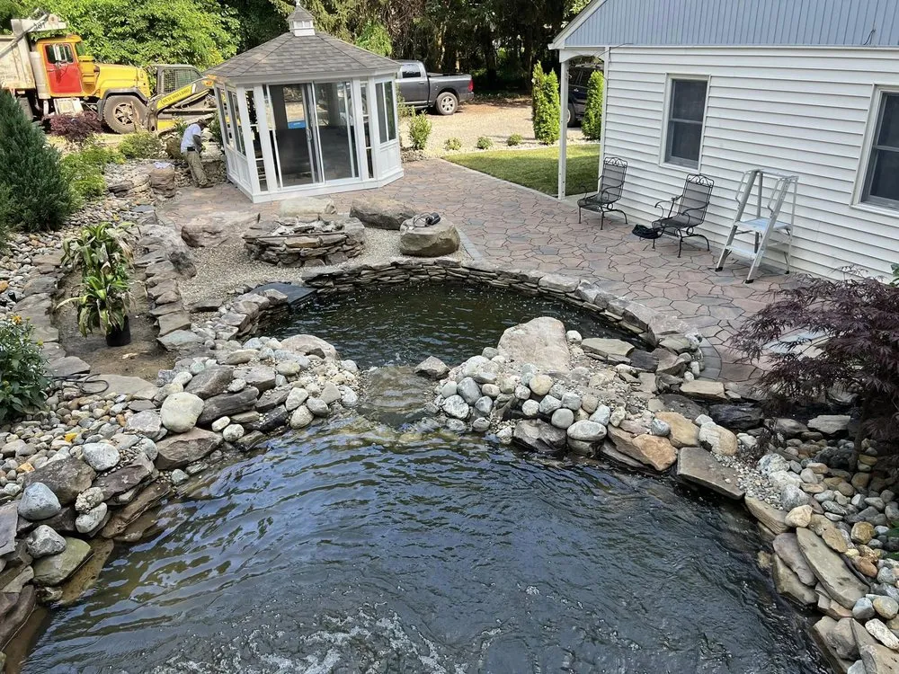 Local landscaping services in Cape Coral, FL by Rockheadz Pavers and Hardscapes