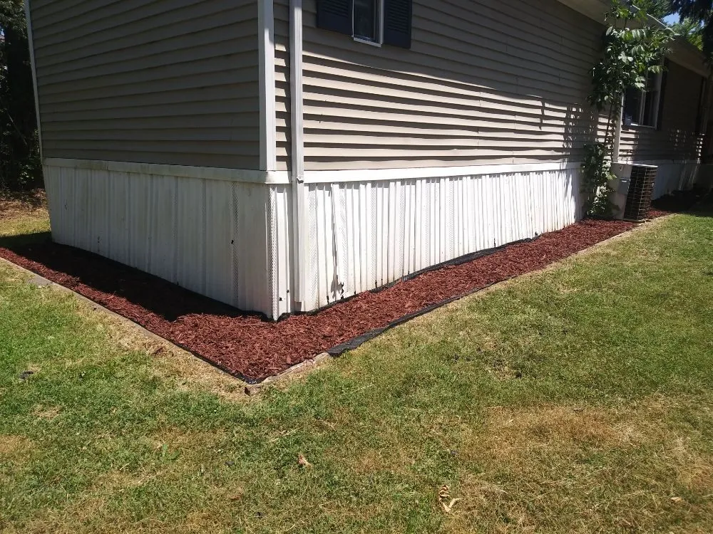 Affordable garden landscaping in Walton, KY by Rockin D Lawn Care