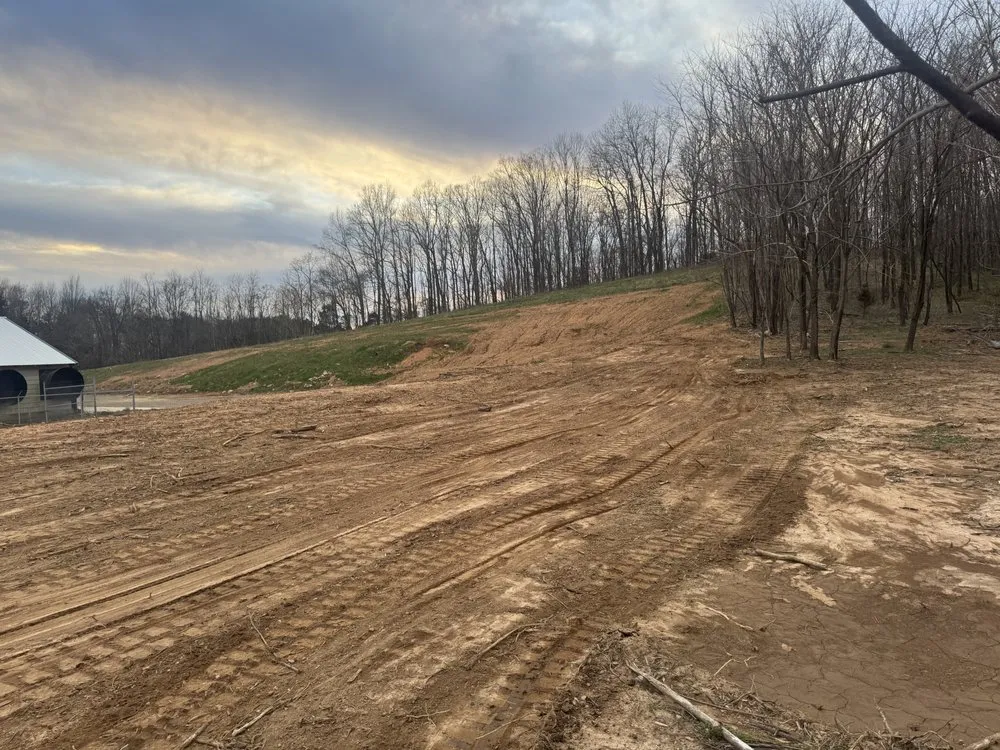 Local yard maintenance for year-round maintenance in Moss, TN by Rocking B