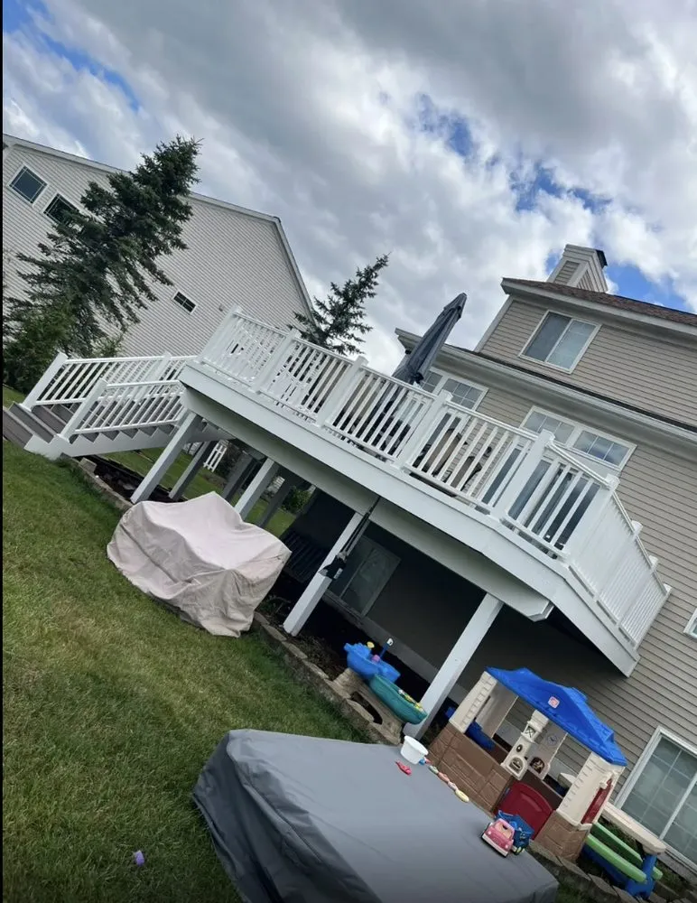 Expert landscaping services in Shelby Township, MI by Rocking M Improvements