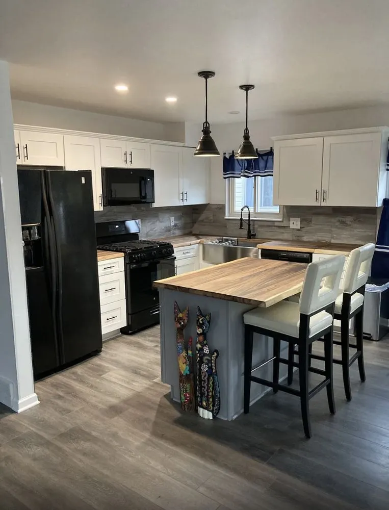 Top-rated yard cleanup service in Shelby Township, MI - Rocking M Improvements