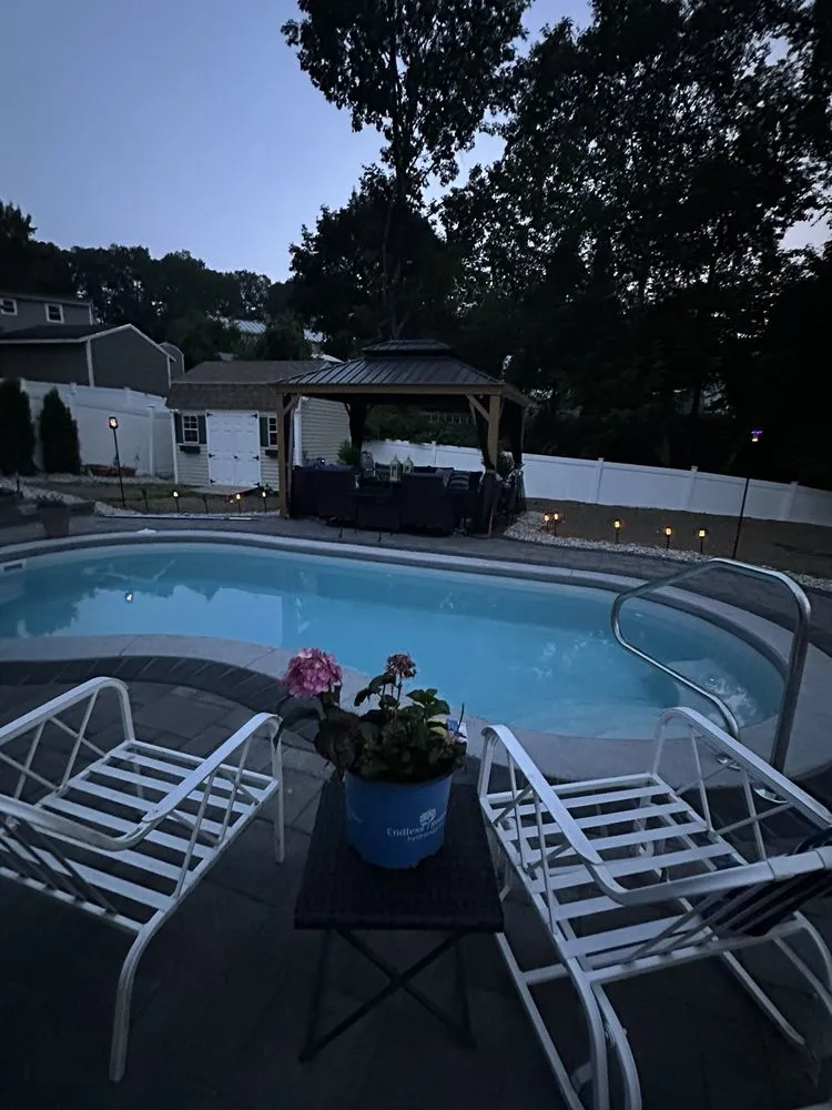 Reliable landscaping services experts serving Deerfield, NH - Rockingham Hardscapes