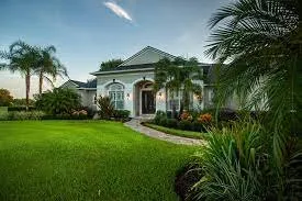 Affordable yard maintenance experts serving Rockledge, FL - Rockledge Lawns And Landscaping
