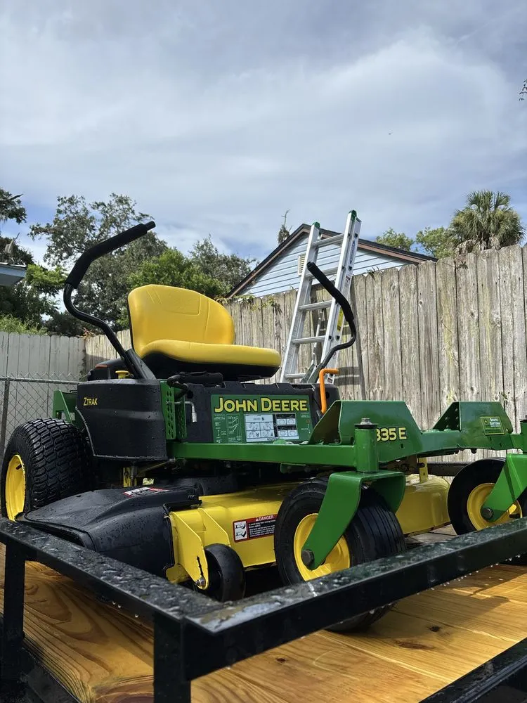 Affordable garden landscaping in Edgewater, FL by Rockos Renovations