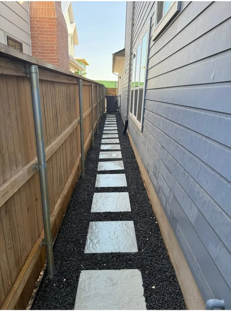 Expert yard cleanup service experts serving Pflugerville, TX - RockPoint Services