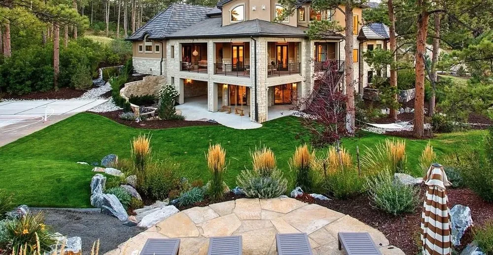 Professional yard maintenance near you across Castle Rock, CO - Rockscape