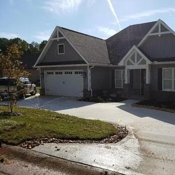 Affordable landscape installation experts serving Loudon, TN - Rockscape