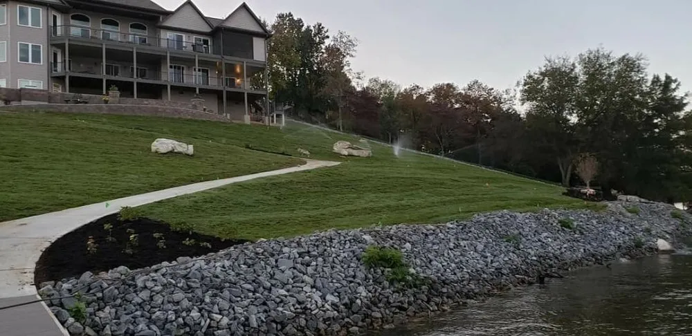 Affordable lawn care service for homes across Loudon, TN - Rockscape