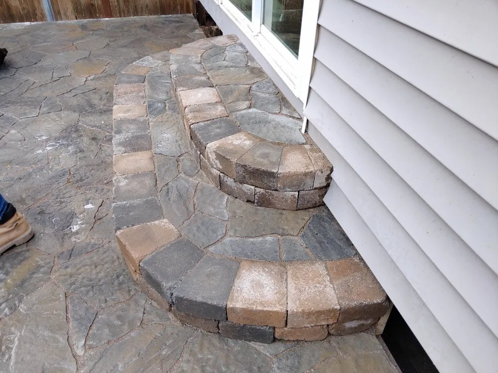 Custom lawn mowing service in Colorado Springs, CO - Rockstar Landsculpting