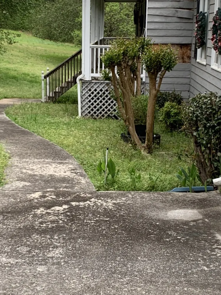 Local garden landscaping in Covington, GA - Rockstar Lawn Care