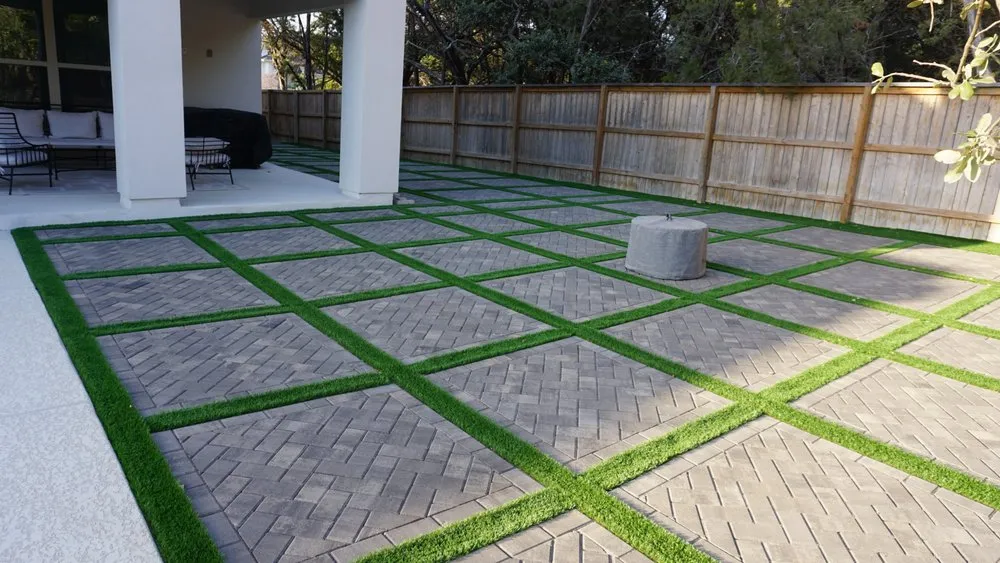 Trusted yard maintenance with custom design across Bee Cave, TX - Rockview Landscapes