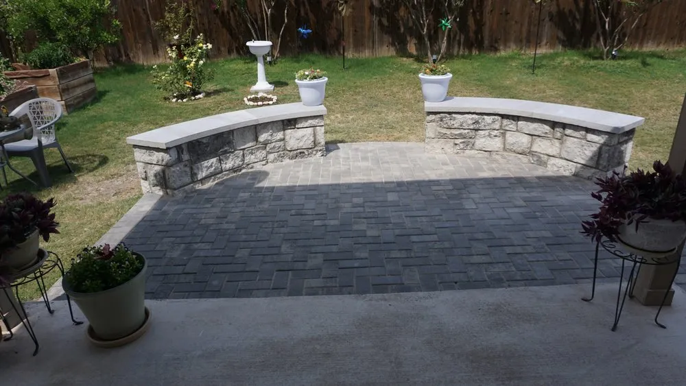 Reliable yard maintenance in Bee Cave, TX by Rockview Landscapes