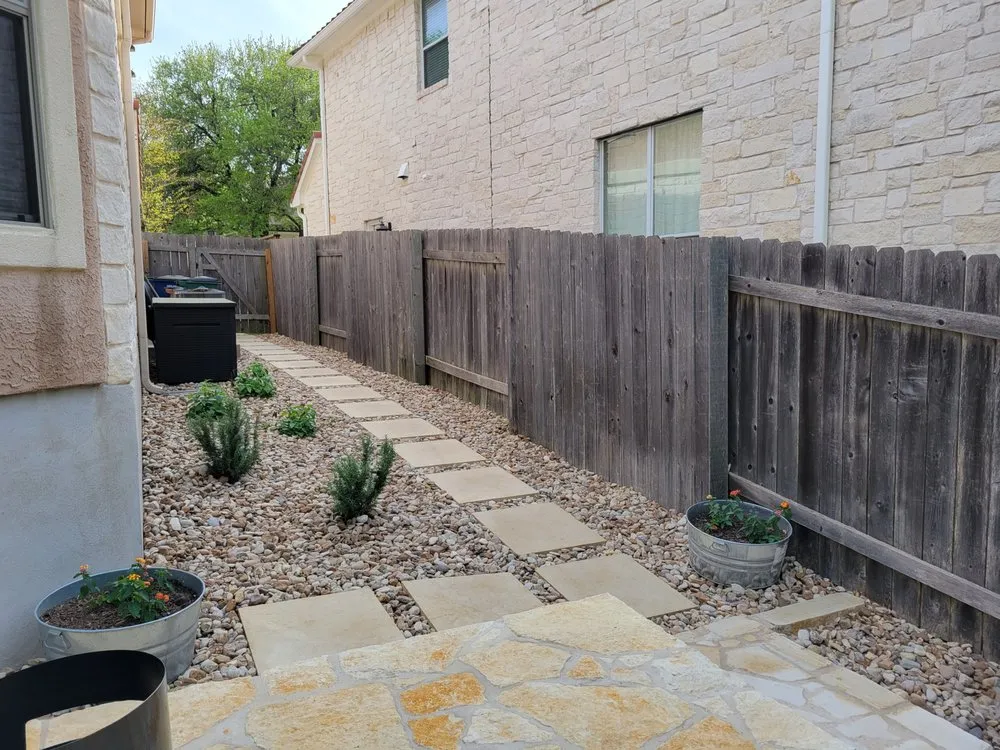 Expert garden landscaping for homes in Bee Cave, TX by Rockview Landscapes