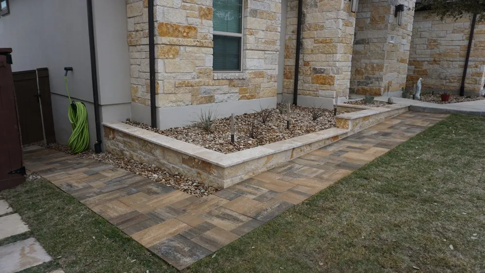 Trusted garden landscaping for beautiful yards in Bee Cave, TX by Rockview Landscapes