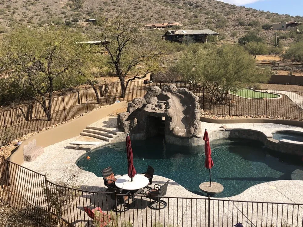 Top-rated lawn mowing service for beautiful yards across Phoenix, AZ - Rockworks