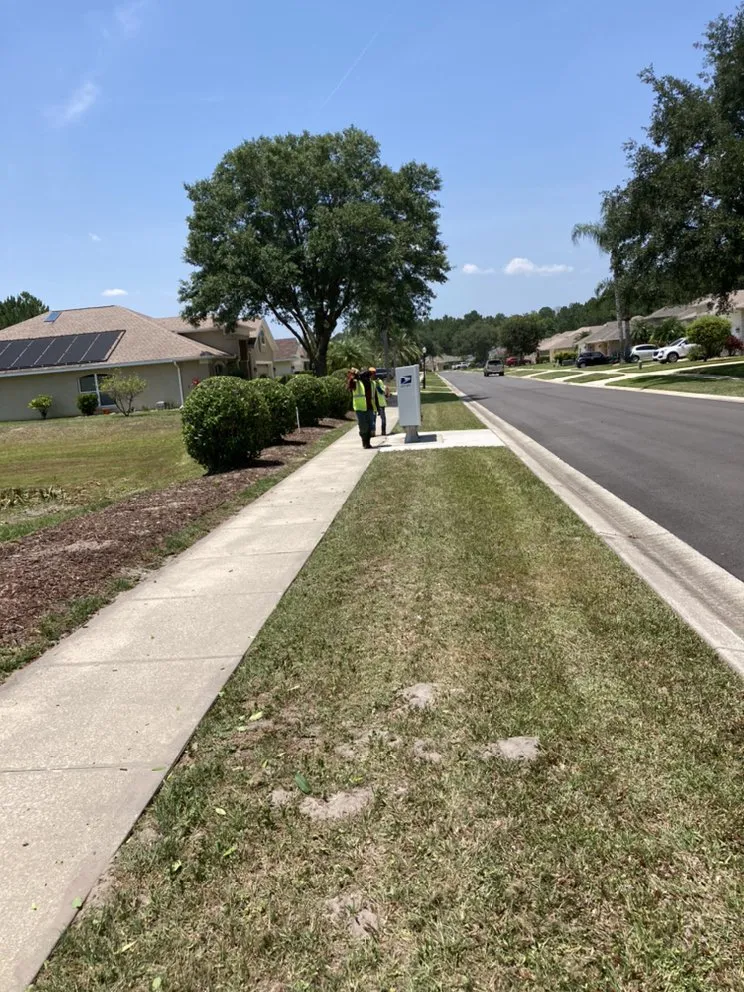 Top-rated landscaping services for residential properties in De Leon Springs, FL by Rocky Landscaping