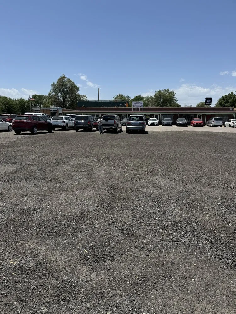 Professional garden landscaping experts serving Bennett, CO - Rocky Mountain Construction