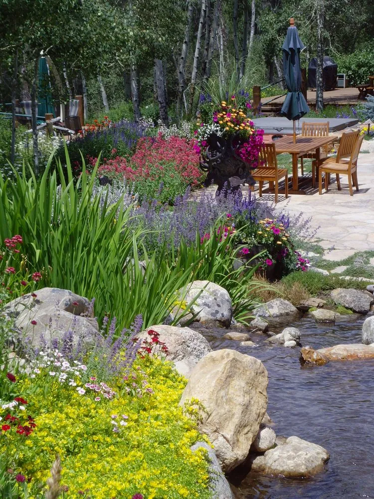 Top-rated lawn mowing service in Gypsum, CO - Rocky Mountain Custom Landscapes