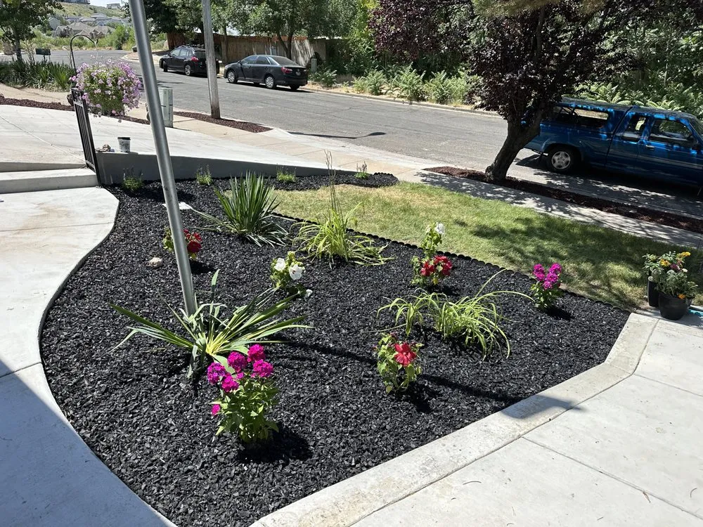 Expert garden landscaping in Murray, UT - Rocky Mountain Landscaping