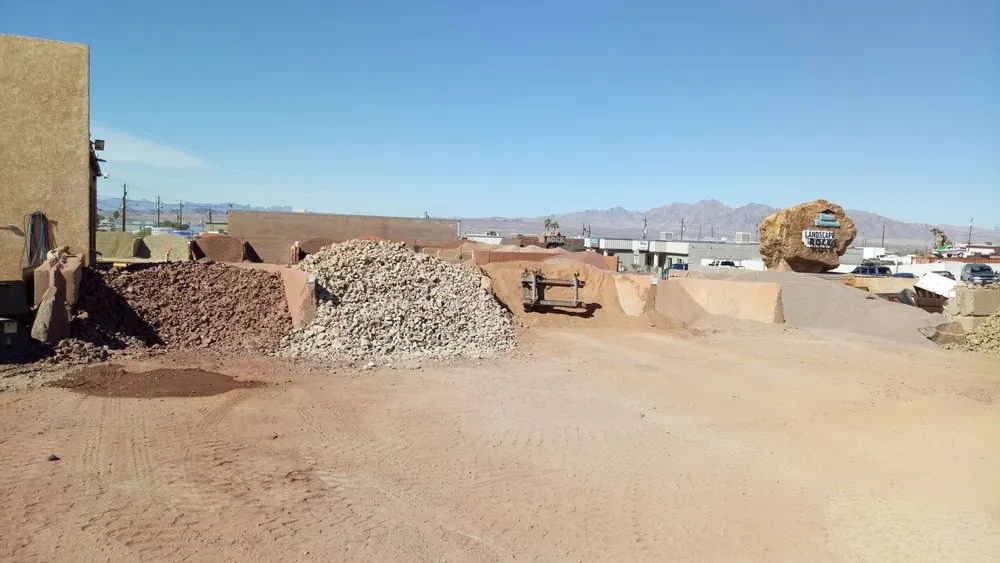 Expert landscape installation in Lake Havasu City, AZ - Rockyard-Havasu Enterprises