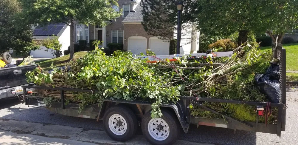 Professional lawn care service experts serving Upper Marlboro, MD - Rod & Staff Solutions