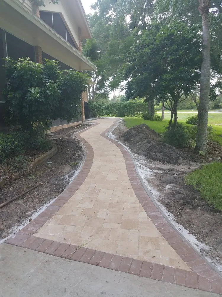 Custom lawn mowing service experts serving Holiday, FL - Rod Enterprises