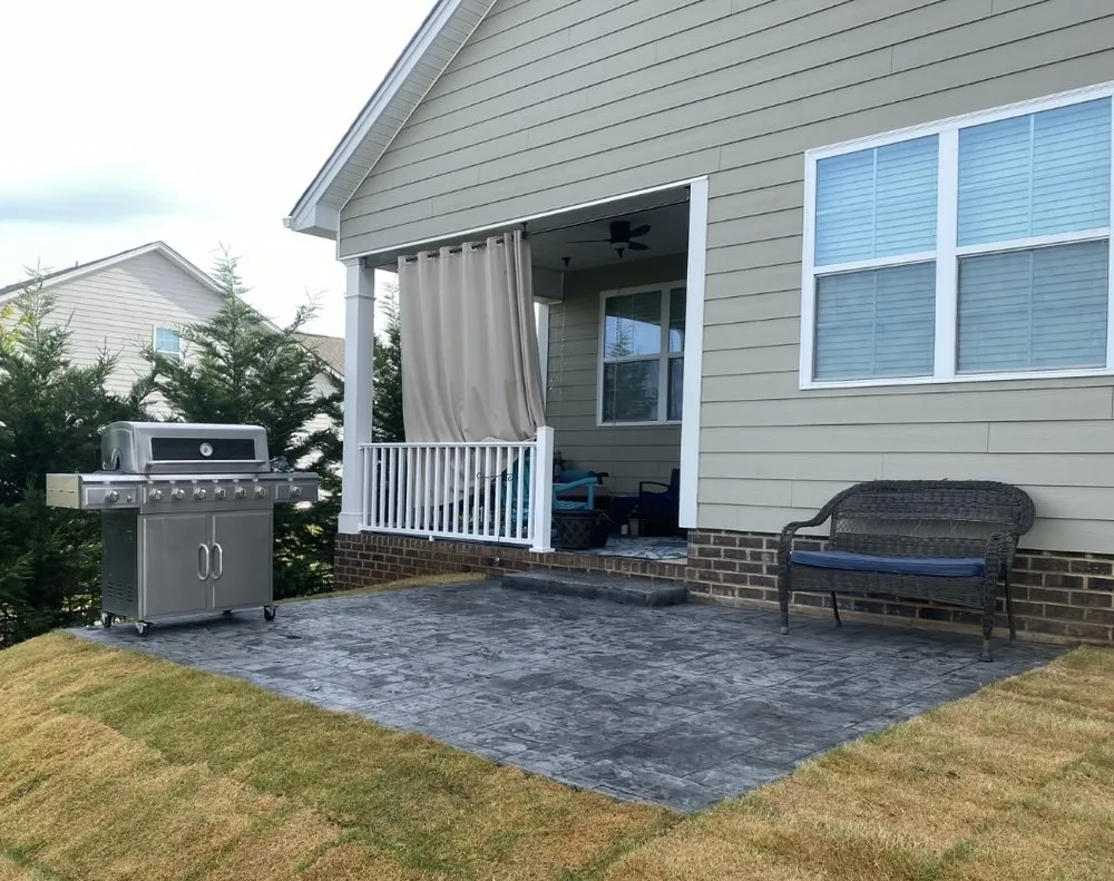 Custom garden landscaping in Charlotte, NC by Rod Hardscaping & Landscaping